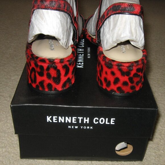 NEW Kenneth Cole Maisie Low Open Toe Block Heel Sandals Red Black Sz 9 NWT - Picture 5 of 8